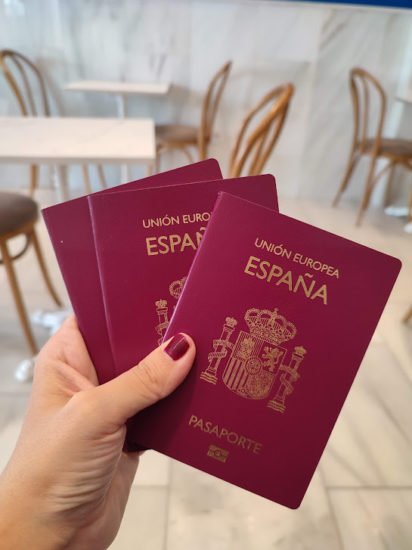 Pasaportes españoles