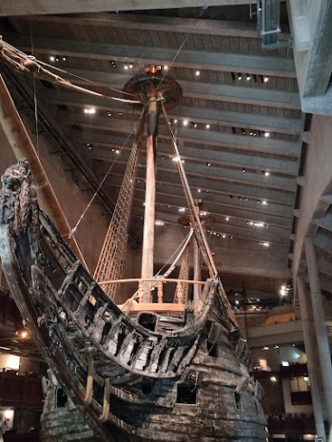 Museo Vasa: vista de la proa del barco